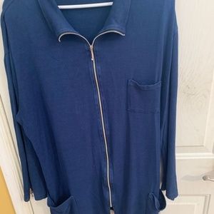 Stretch knit tunic/zip jacket